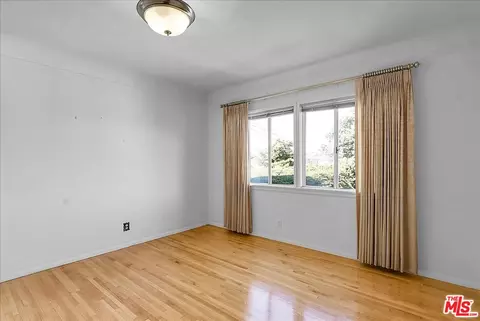 5446 Harcross Dr, View Park, CA 90043 photo 18