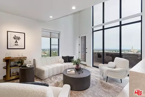 10550 Wilshire Blvd #1105, Los Angeles, CA 90024
