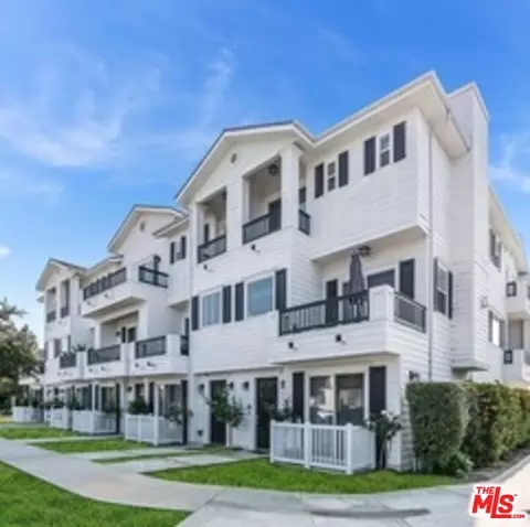 4840 Cleon Ave #100, North Hollywood, CA 91601