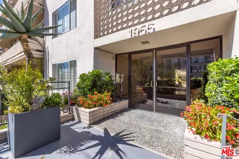 1955 Tamarind Ave #15, Los Angeles, CA 90068