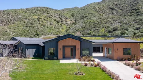26420 Ranch Creek Rd, Santa Clarita, CA 91387
