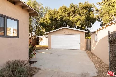 896 Manzanita Ave, Pasadena, CA 91103 photo 15