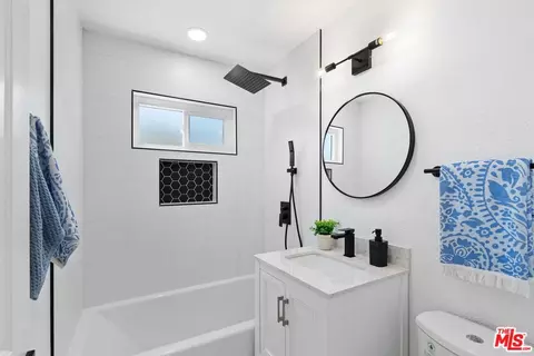 514 E 238th Pl, Carson, CA 90745 photo 12