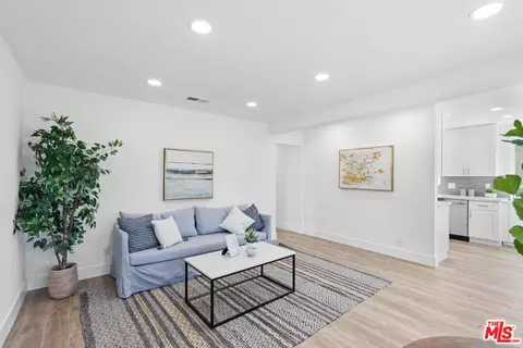 514 E 238th Pl, Carson, CA 90745 photo 7