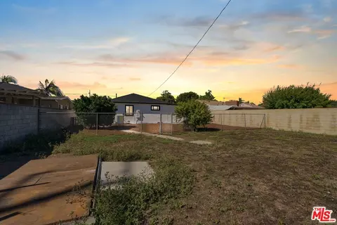 514 E 238th Pl, Carson, CA 90745 photo 22