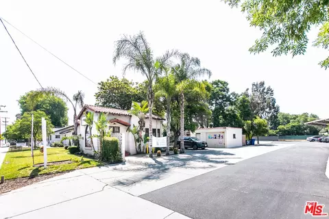 4930 Arlington Ave, Riverside, CA 92504 photo 4