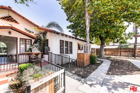 4930 Arlington Ave, Riverside, CA 92504 photo 15