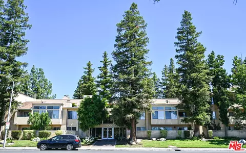 7800 N Topanga Canyon Blvd #213, Canoga Park, CA 91304