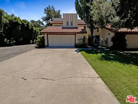 290 Oakhurst Ln #B, Arcadia, CA 91007