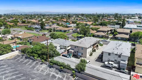 10023 Pomering Rd, Downey, CA 90240 photo 14