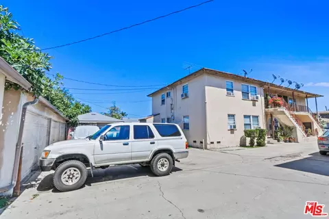 10023 Pomering Rd, Downey, CA 90240 photo 8