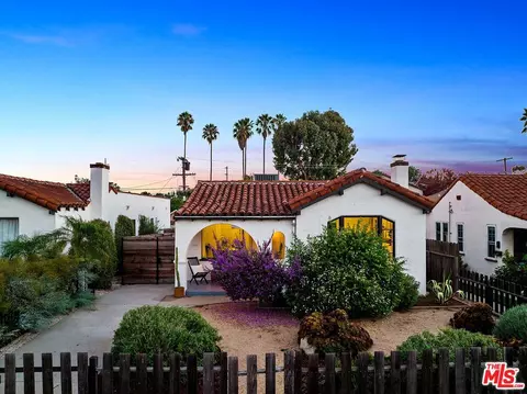 4920 Meridian St, Los Angeles, CA 90042