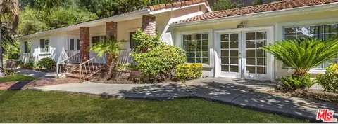 15086 Del Gado Dr, Sherman Oaks, CA 91403