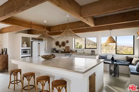 60875 Mountain View Trl, Joshua Tree, CA 92252 photo 5