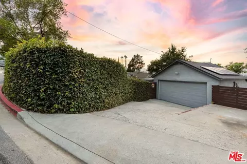 1218 Yale Dr, Glendale, CA 91205 photo 33