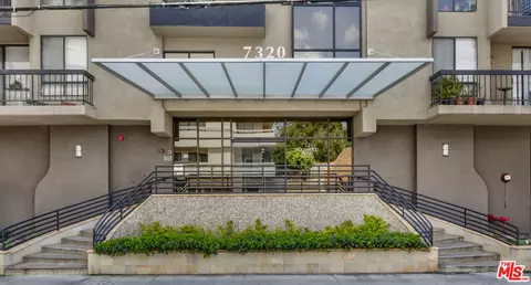 7320 Hawthorn Ave #105, Los Angeles, CA 90046