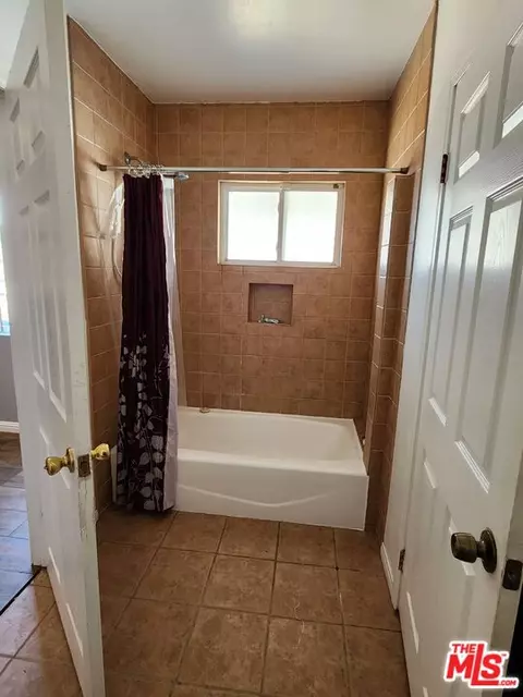 23923 Wilmington Ave, Carson, CA 90745 photo 12