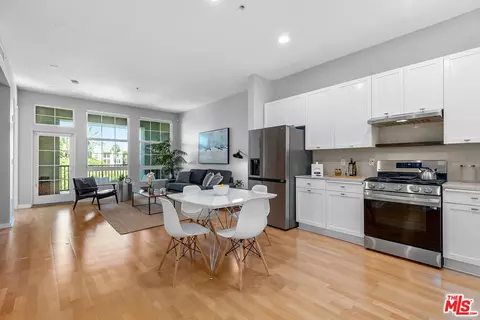13020 Pacific Promenade #310, Playa Vista, CA 90094