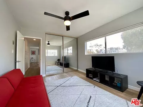 350 Cedar Ave #409, Long Beach, CA 90802 photo 35