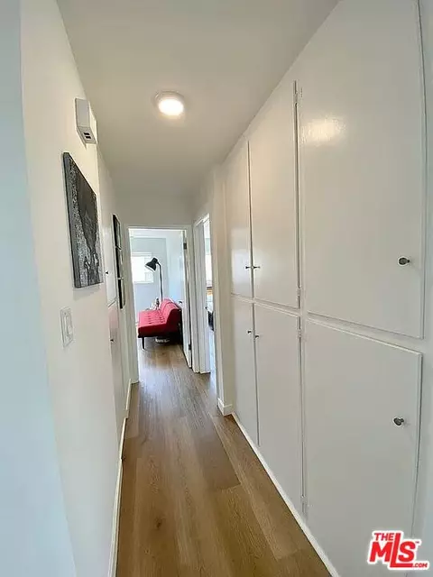 350 Cedar Ave #409, Long Beach, CA 90802 photo 17