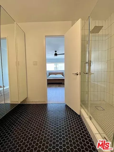 350 Cedar Ave #409, Long Beach, CA 90802 photo 29
