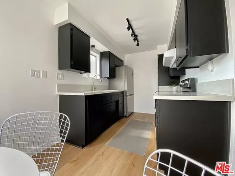 350 Cedar Ave #409, Long Beach, CA 90802 photo 6