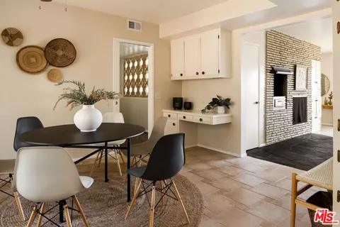 478 Devonwood Rd, Altadena, CA 91001 photo 13