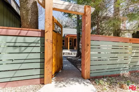 1027 Mile High Rd, Twin Peaks, CA 92391 photo 3
