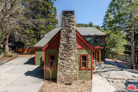 1027 Mile High Rd, Twin Peaks, CA 92391 photo 2
