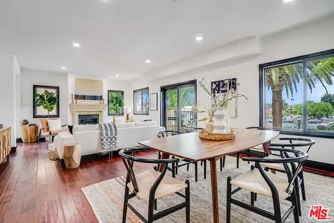 155 N Hamilton Dr #201, Beverly Hills, CA 90211