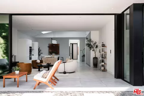 12337 Rye St, Studio City, CA 91604 photo 8