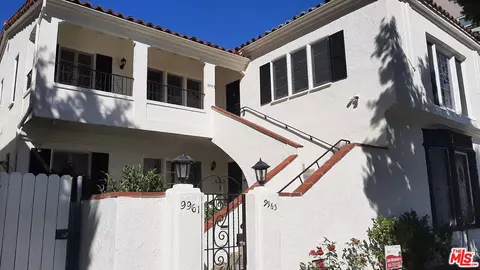9961 Durant Dr, Beverly Hills, CA 90212