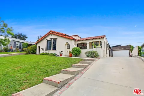 6071 W 75th Pl, Los Angeles, CA 90045