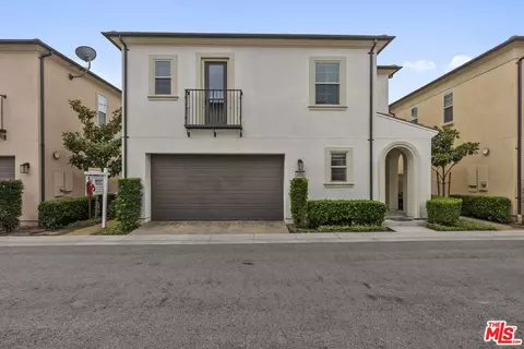 21845 Propello Dr, Santa Clarita, CA 91350