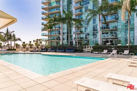 13700 Marina Pointe Dr #1810, Marina Del Rey, CA 90292