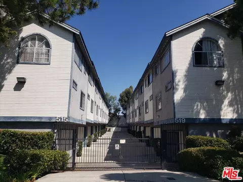515 E Hazel St #8, Inglewood, CA 90302