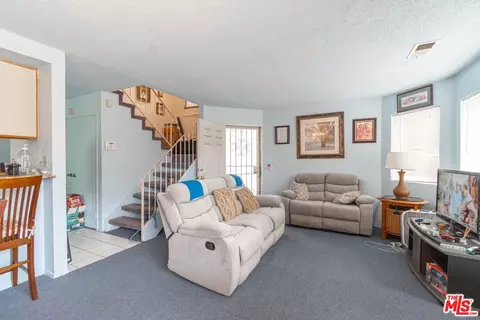 724 Anzac Cir, Compton, CA 90220 photo 5