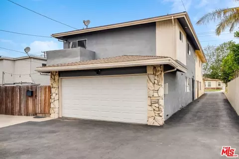 318 W Plymouth St, Inglewood, CA 90302