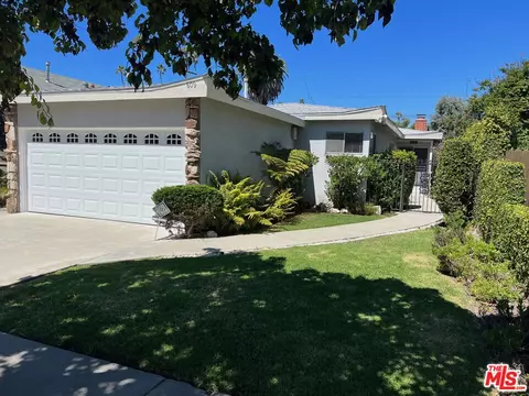 809 Angelus Pl, Venice, CA 90291