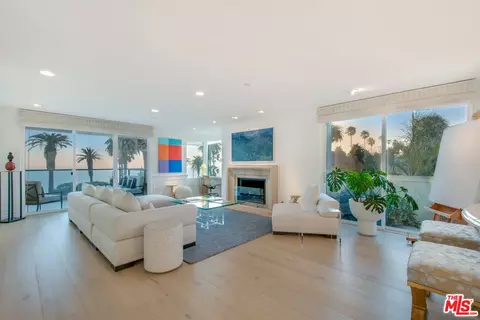 951 Ocean Ave #401, Santa Monica, CA 90403
