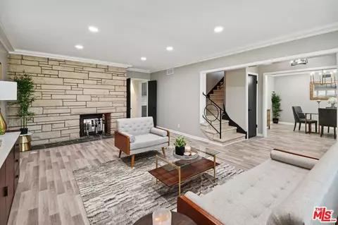 4436 Don Felipe Dr, Los Angeles, CA 90008
