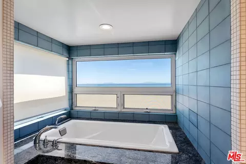 3741 Ocean Dr, Oxnard, CA 93035 photo 16