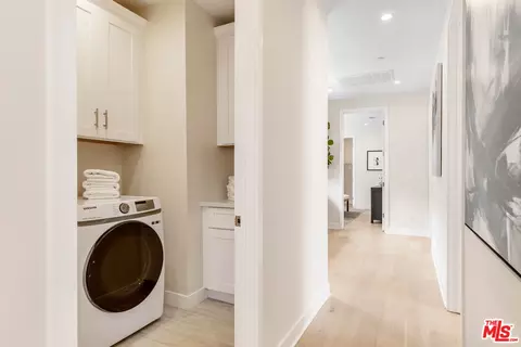 2573 Elden Ave #C, Costa Mesa, CA 92627 photo 10