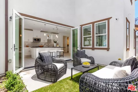 2573 Elden Ave #C, Costa Mesa, CA 92627 photo 8