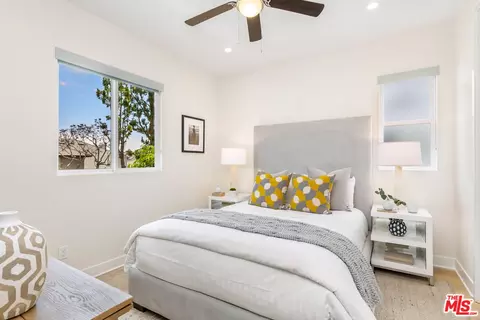 2573 Elden Ave #C, Costa Mesa, CA 92627 photo 21