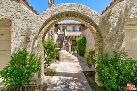 2345 S Cherokee Way #137, Palm Springs, CA 92264