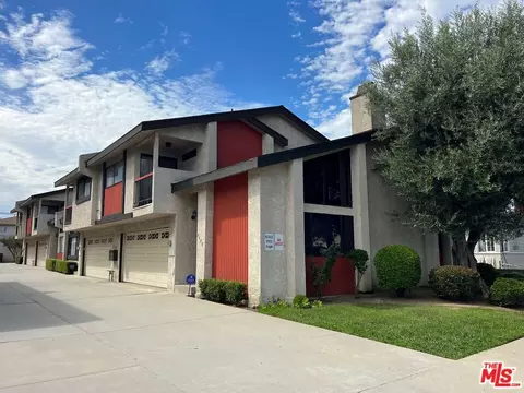 4028 W 136th St, Hawthorne, CA 90250