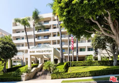 1131 Alta Loma Rd #502, West Hollywood, CA 90069