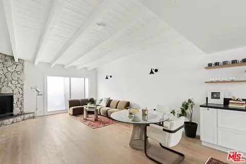 2303 Rockefeller Ln #C, Redondo Beach, CA 90278