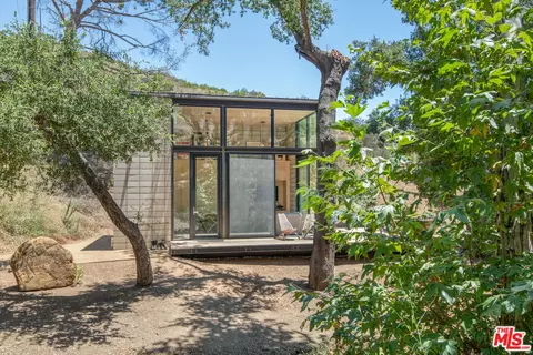 2943 Escondido Dr, Malibu, CA 90265